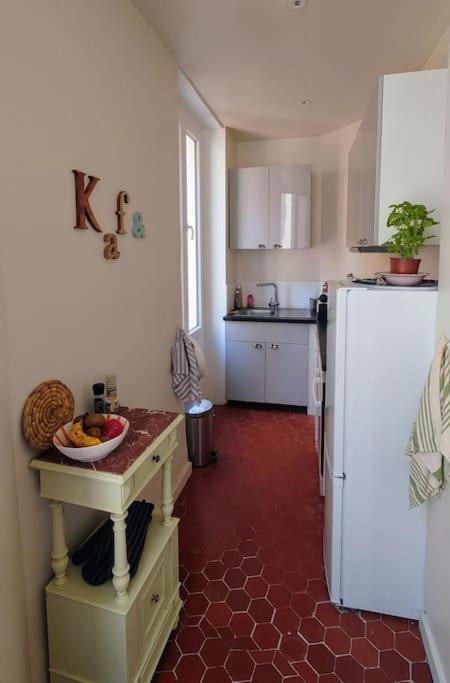 Appartement De Charme - Wifi - Centre Historique Тулон Екстер'єр фото