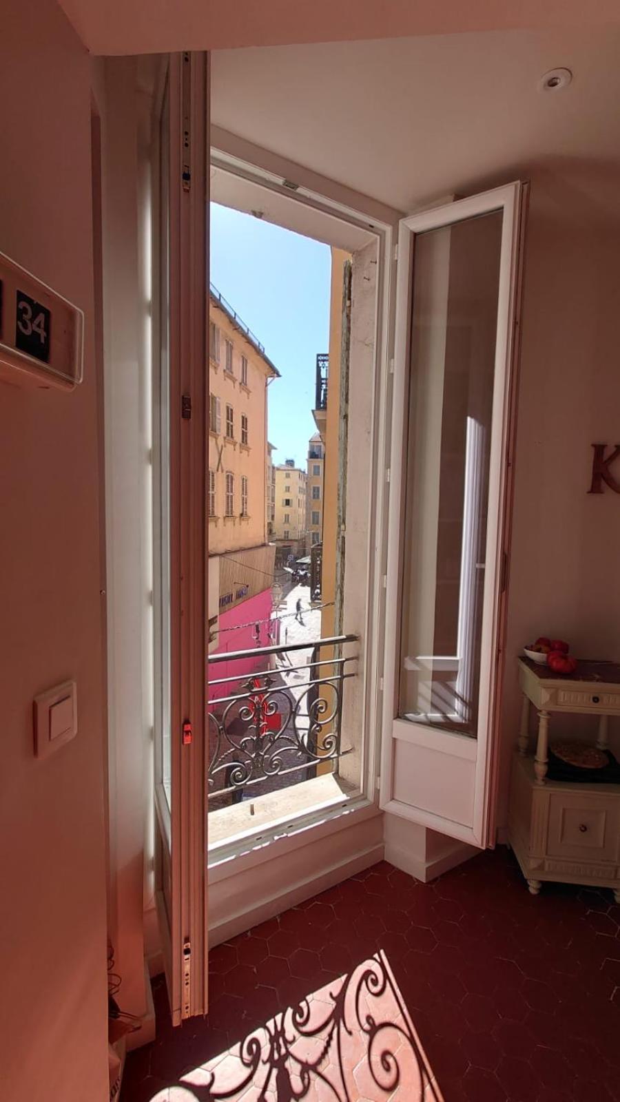 Appartement De Charme - Wifi - Centre Historique Тулон Екстер'єр фото